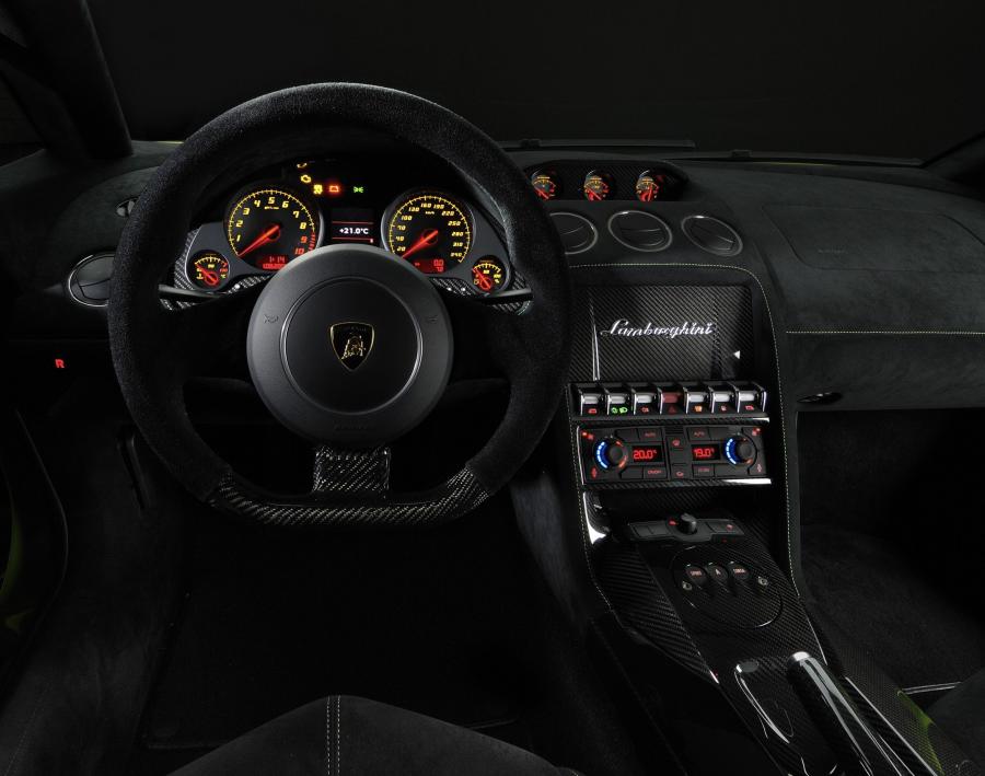  Lamborghini Gallardo LP570-4 Superleggera 2010 года  (фото 177 из 183)